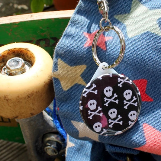 Laura Lee Designs Jolly Roger Pirate Keyring